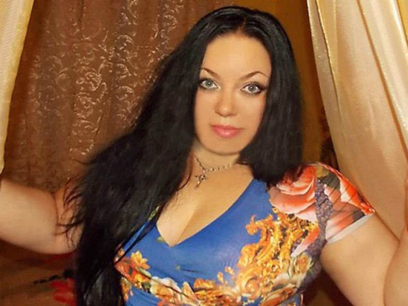 Живу в Москве и готова порадовать тебя своими услугами. 💋 В моих возможностях все, что ты мог себе представить: от нежных ласк и массажа до страстного и безудержного экстаза. 🌹 Мои фото говорят сами за себя - я сочетаю красоту и страсть в одном лице. 😍 У меня есть множество положительных отзывов, которые подтверждают мою профессиональность и уровень сервиса. Со мной ты окунешься в мир наслаждения и удовольствия. Не упусти свой шанс на незабываемое свидание со мной. Обещаю, не пожалеешь! 💕 Тамара