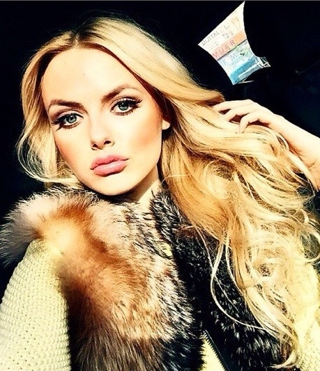 🌟💋
Со мной ты сможешь испытать настоящий оргазм и окунуться в море желания. Я знаю, как доставить незабываемое удовольствие и сделать тебя счастливым. 😈❤️
Мои услуги обширны и разнообразны - от классического секса до экзотического массажа. Я могу стать твоей нежной кошечкой или страстной львицей - выбор за тобой. 🐱🦁
Блондинка с изумительной фигурой и стройными ножками, я гарантирую тебе полное удовлетворение и наивысшую степень комфорта. Мои отзывы говорят сами за себя - каждый встречается со мной снова и снова. 💕💎
Мои фото стопроцентно реальны, чтобы ты мог оценить всю мою прекрасность перед нашей встречей. 📸👠
Не теряй время, напиши мне и представь себя настоящим ценителем женской красоты. Жду тебя в Москве, чтобы сделать нашу встречу незабываемой! 💃🏻🌹🌆 Регина